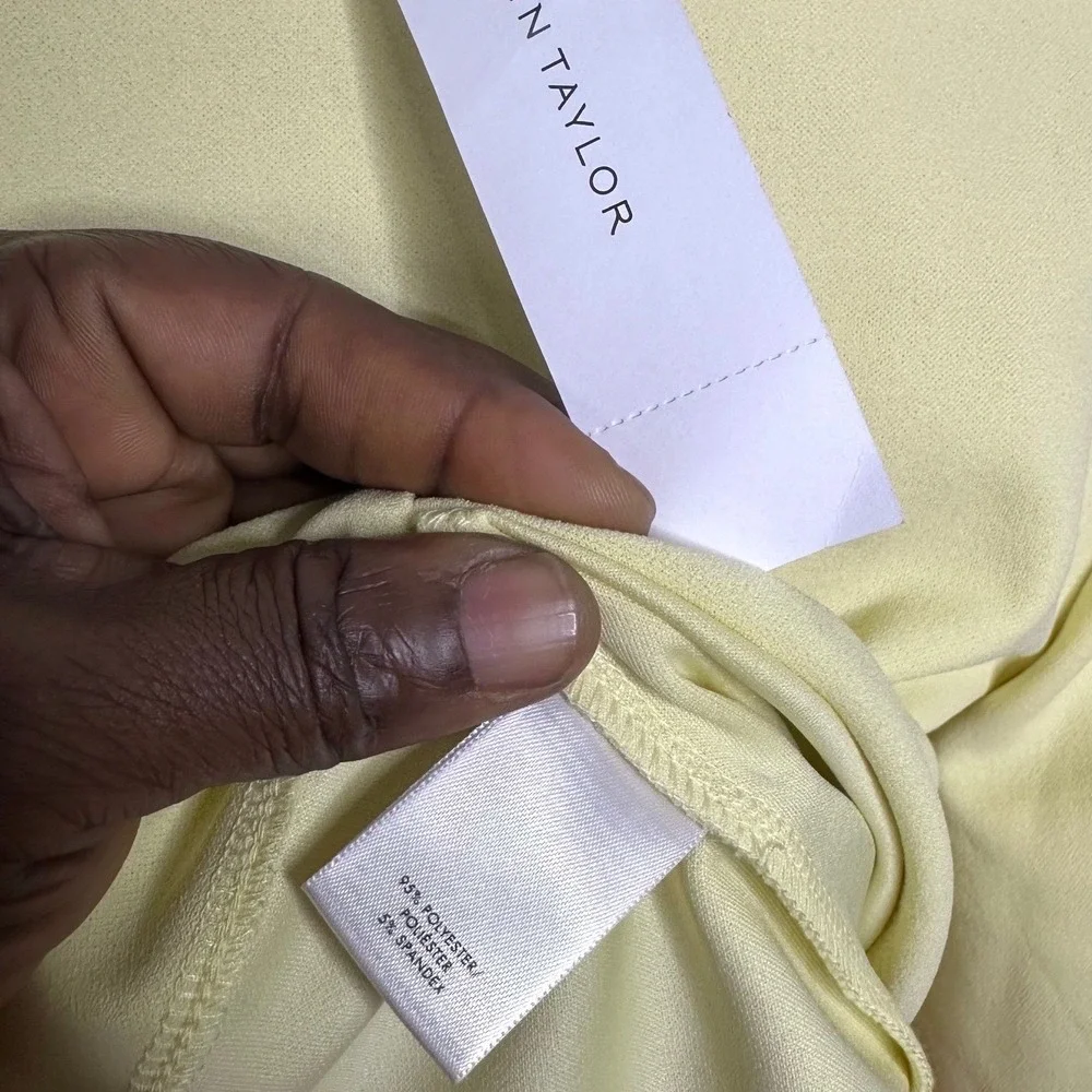 Ann Taylor Women's V-Neck 3/4 Bell Sleeve Blouse Size Small‎ Yellow NWT - Picture 8 of 11